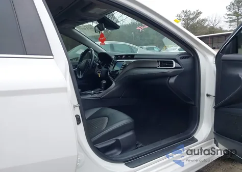 2018 Toyota Camry Se z USA, uszkodzony, nr VIN JTNB11HK1J3045400